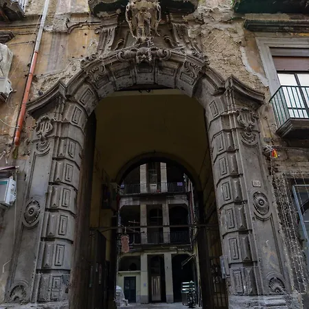 Palazzo Caracciolo D'arena Luxury 4* Nápoles